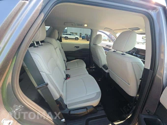 2026 Nissan Pathfinder SL - miniatura 17