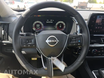 2026 Nissan Pathfinder SL – miniatura 10