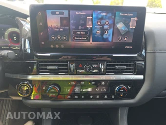2026 Nissan Pathfinder SL – miniatura 11
