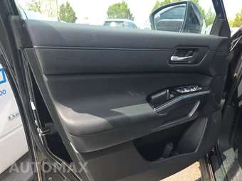 2026 Nissan Pathfinder SL – miniatura 9