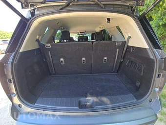 2026 Nissan Pathfinder SL – miniatura 12