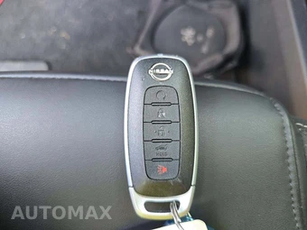 2026 Nissan Pathfinder SL – miniatura 5