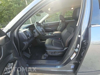 2026 Nissan Pathfinder SL - miniatura 6