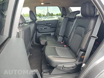 2026 Nissan Pathfinder SL – miniatura 13