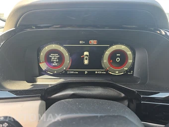 2026 Nissan Pathfinder SL – miniatura 12