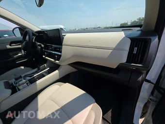 2026 Nissan Pathfinder SL – miniatura 17