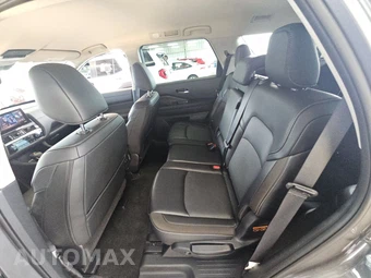 2026 Nissan Pathfinder SL – miniatura 13