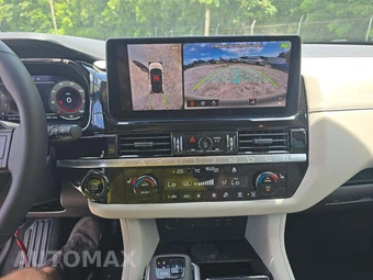 2026 Nissan Pathfinder SL – miniatura 7