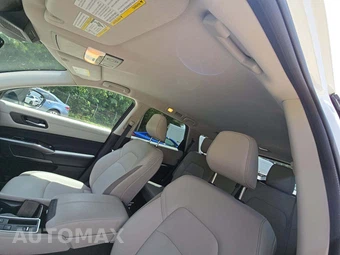 2026 Nissan Pathfinder SL – miniatura 8