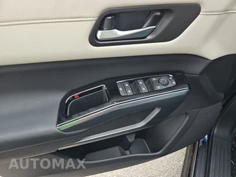 2026 Nissan Pathfinder SL – miniatura 15