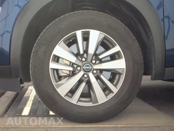 2026 Nissan Pathfinder SL – miniatura 9