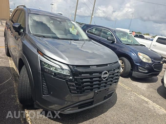 2026 Nissan Pathfinder SL - miniatura 3