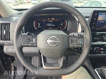 2026 Nissan Pathfinder SL - miniatura 10