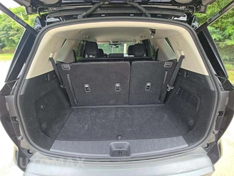 2026 Nissan Pathfinder SL – miniatura 12