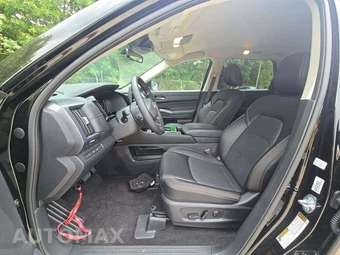 2026 Nissan Pathfinder SL – miniatura 3