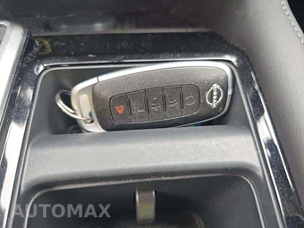 2026 Nissan Pathfinder SL – miniatura 5