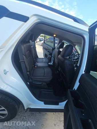 2026 Nissan Pathfinder SL - miniatura 17