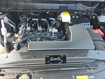 2026 Nissan Pathfinder SV – miniatura 23