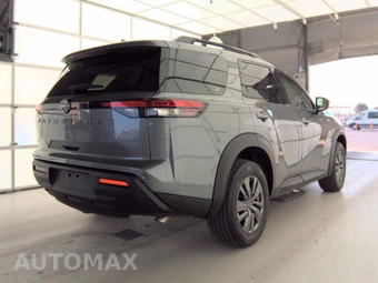 2026 Nissan Pathfinder SV – miniatura 5