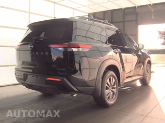 2026 Nissan Pathfinder SV – miniatura 4