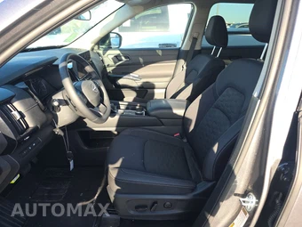 2026 Nissan Pathfinder SV – miniatura 7