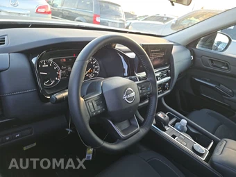 2026 Nissan Pathfinder SV – miniatura 16