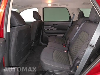 2026 Nissan Pathfinder SV – miniatura 13