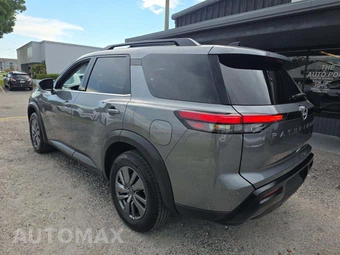 2026 Nissan Pathfinder SV - miniatura 2