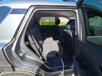 2026 Nissan Pathfinder SV – miniatura 14