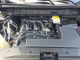 2026 Nissan Pathfinder SV – miniatura 17