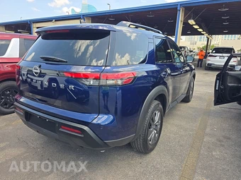 2026 Nissan Pathfinder SV – miniatura 4