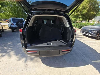 2026 Nissan Pathfinder SV - miniatura 15