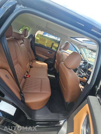2026 Nissan Rogue Platinum - miniatura 16