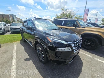2026 Nissan Rogue Platinum - miniatura 4