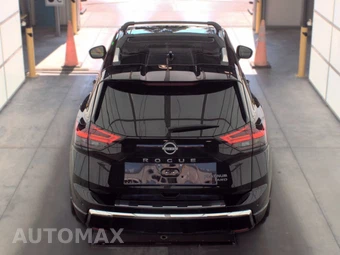 2026 Nissan Rogue Platinum - miniatura 5