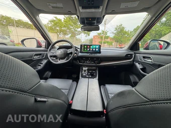 2026 Nissan Rogue Platinum - miniatura 18