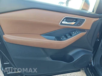 2026 Nissan Rogue Platinum – miniatura 9