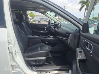 2026 Nissan Rogue Platinum – miniatura 15