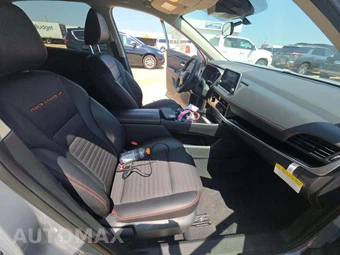 2026 Nissan Rogue Rock Creek - miniatura 18