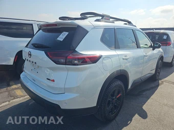 2026 Nissan Rogue Rock Creek – miniatura 4