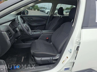 2026 Nissan Rogue S - miniatura 3