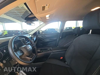 2026 Nissan Rogue S – miniatura 7