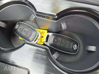 2026 Nissan Rogue SL – miniatura 8