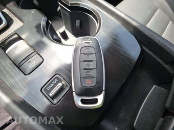 2026 Nissan Rogue SL – miniatura 5