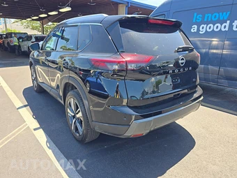 2026 Nissan Rogue SL – miniatura 6