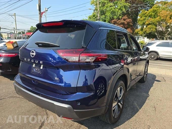 2026 Nissan Rogue SL – miniatura 3