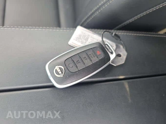 2026 Nissan Rogue SL – miniatura 8