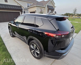 2026 Nissan Rogue SL - miniatura 3