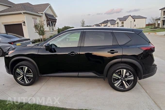 2026 Nissan Rogue SL - miniatura 4
