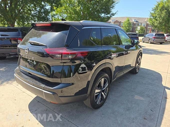 2026 Nissan Rogue SL – miniatura 3
